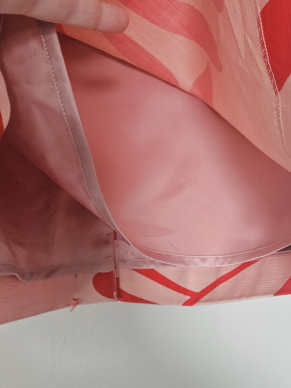 Boden NWT Red Pink Leaf Pattern Pencil Skirt Size 10R - Picture 5 of 8
